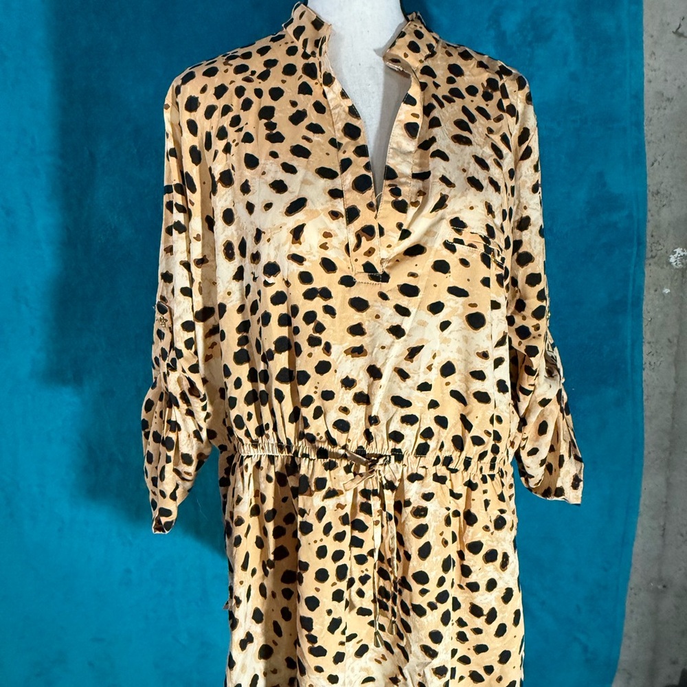 Chic Leopard Print blouse